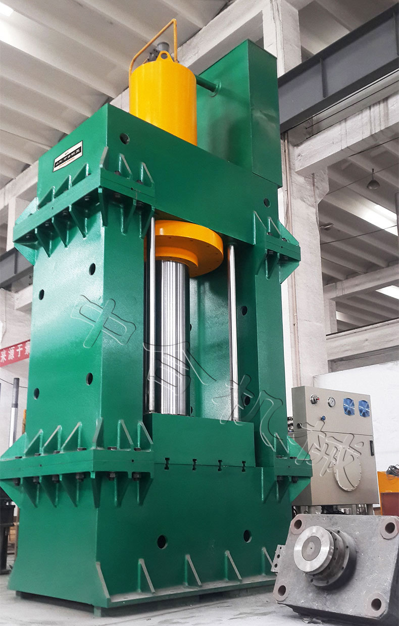 630噸龍門液壓機(圖2) 630噸龍門液壓機(圖2)