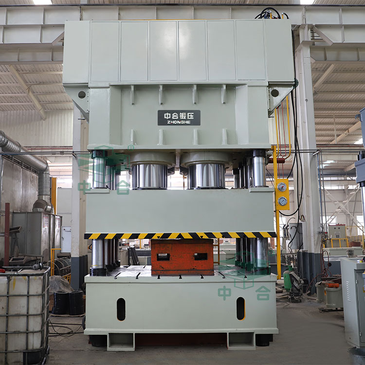 2500噸聚丙烯壓濾板成型液壓機 2500噸聚丙烯壓濾板成型液壓機