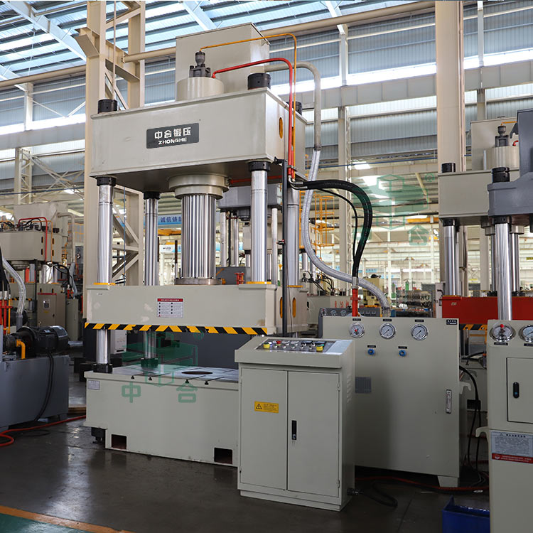 315噸三梁四柱液壓機.jpg 315噸三梁四柱液壓機.jpg