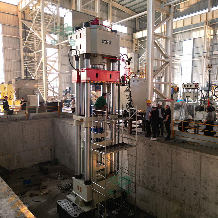 1000噸四柱液壓機(jī)(莫來石匣缽液壓機(jī)) 1000噸四柱液壓機(jī)(莫來石匣缽液壓機(jī))