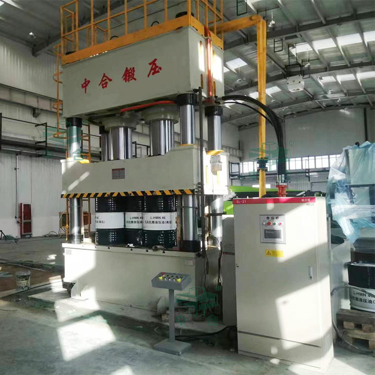 1000噸復(fù)合材料成型液壓機.jpg 1000噸復(fù)合材料成型液壓機.jpg