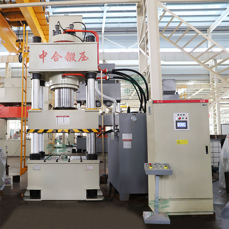 500噸三梁四柱液壓機.jpg 500噸三梁四柱液壓機.jpg