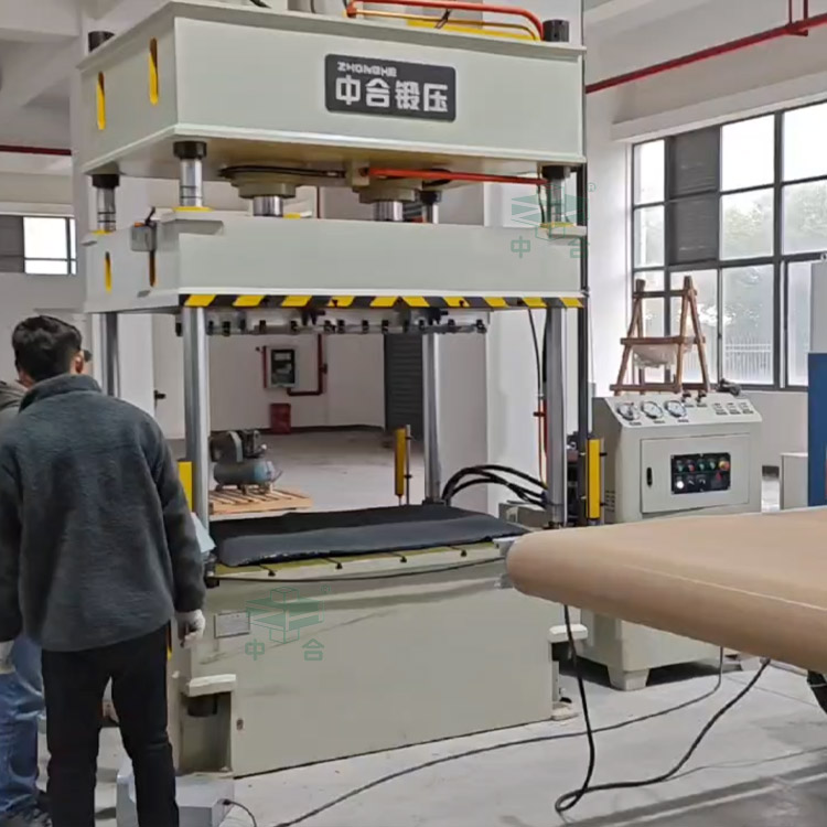 120噸汽車內飾件專用液壓機 120噸汽車內飾件專用液壓機