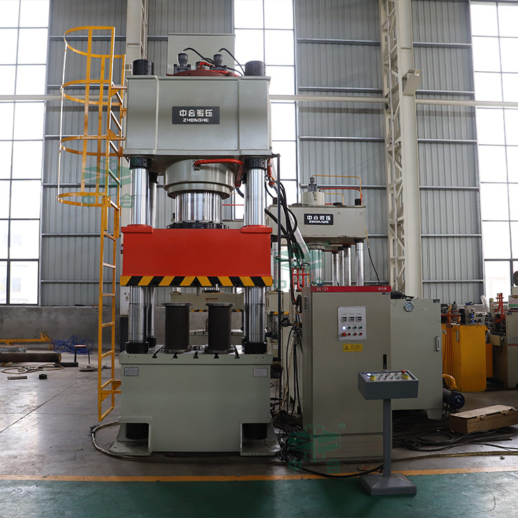 630噸熱模鍛液壓機 630噸熱模鍛液壓機