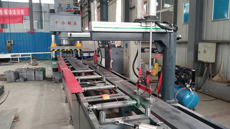 全自動錨桿托盤液壓機生產線.jpg 全自動錨桿托盤液壓機生產線.jpg