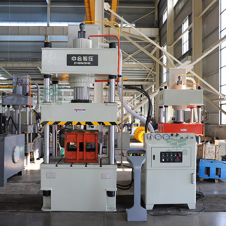 200噸三梁四柱液壓機(jī) 200噸三梁四柱液壓機(jī)