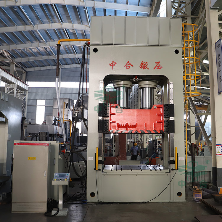800噸復合材料成型液壓機 800噸復合材料成型液壓機