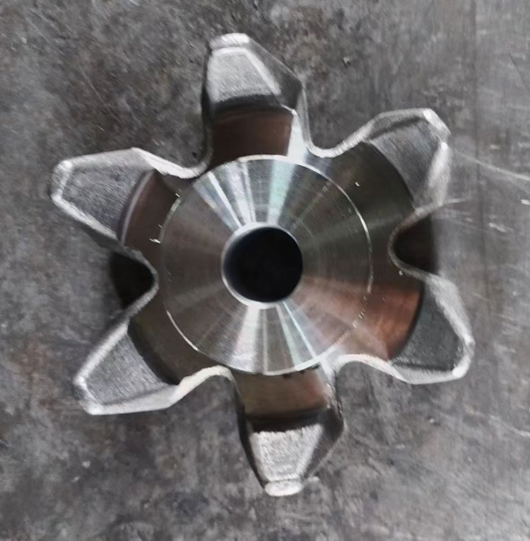 汽車發(fā)電機爪極.jpg 汽車發(fā)電機爪極.jpg