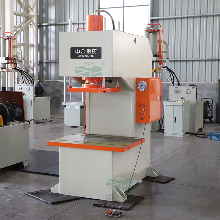 單臂液壓機(jī).jpg 單臂液壓機(jī).jpg