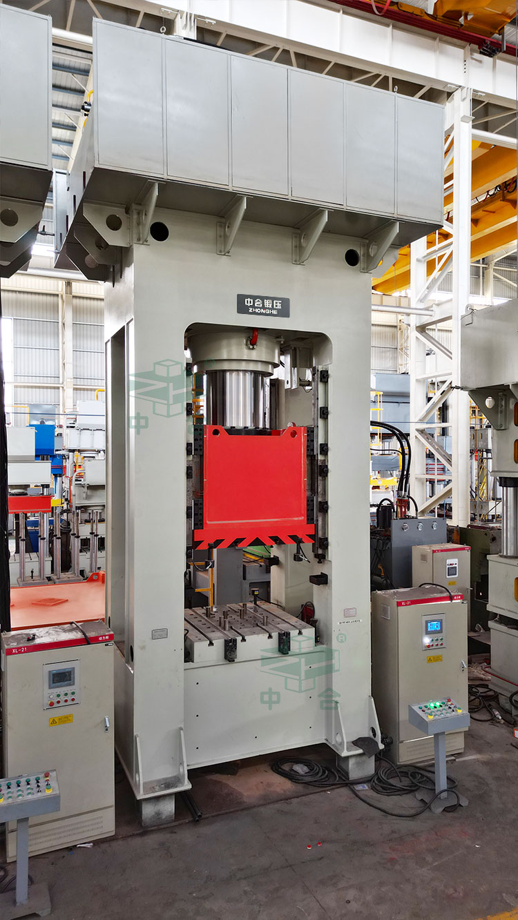 1000噸框架式油壓機(jī).jpg 1000噸框架式油壓機(jī).jpg