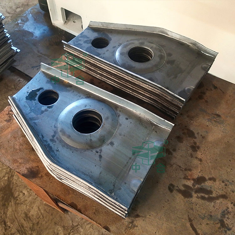 半掛車懸架中支架配件.jpg 半掛車懸架中支架配件.jpg