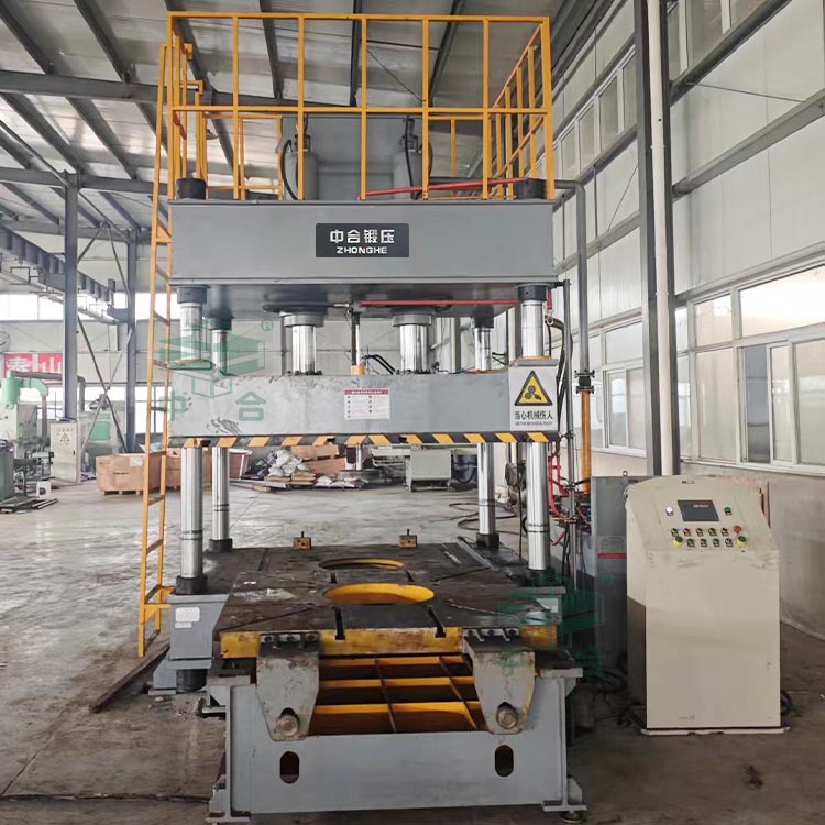 160噸輪胎模具試驗機客戶現場.jpg 160噸輪胎模具試驗機客戶現場.jpg