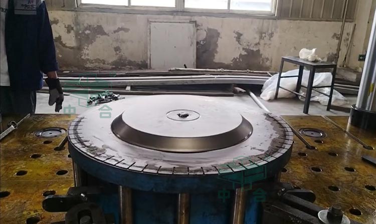 拖拉機配件.jpg 拖拉機配件.jpg