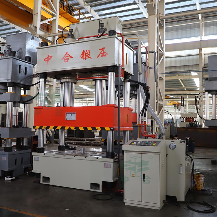 400噸三梁四柱油壓機(jī).jpg 400噸三梁四柱油壓機(jī).jpg
