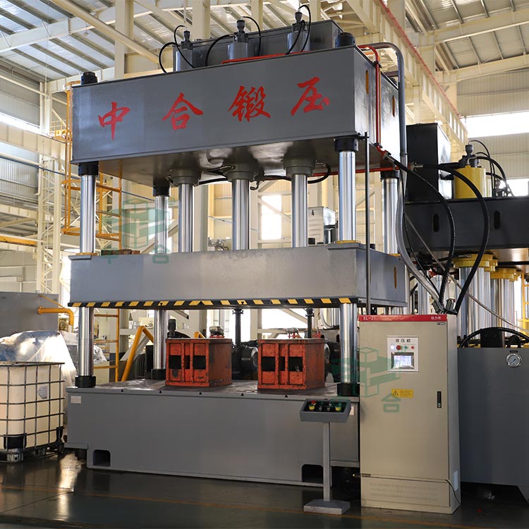 伺服315噸三梁四柱液壓機.jpg 伺服315噸三梁四柱液壓機.jpg