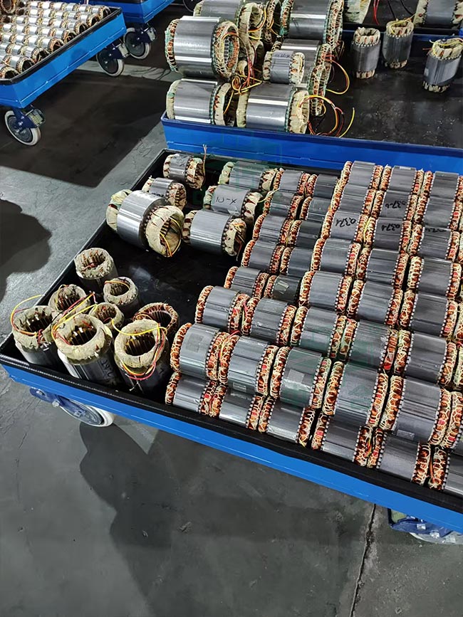 定子.jpg 定子.jpg