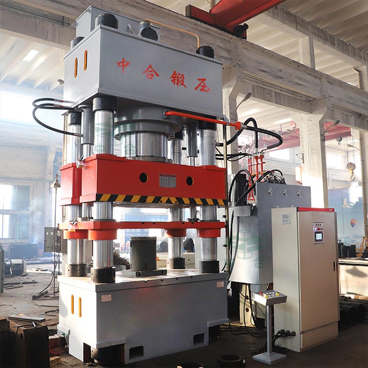 1250噸四柱液壓機.jpg 1250噸四柱液壓機.jpg