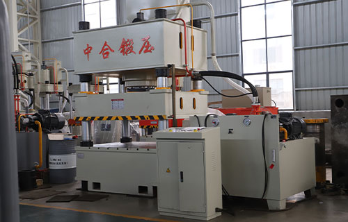 滕州三梁四柱液壓機哪家好?