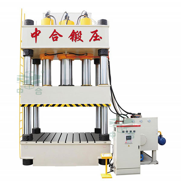 2000噸四柱液壓機.jpg 2000噸四柱液壓機.jpg