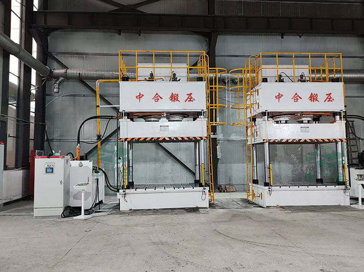 630噸拉伸液壓機.jpg 630噸拉伸液壓機.jpg