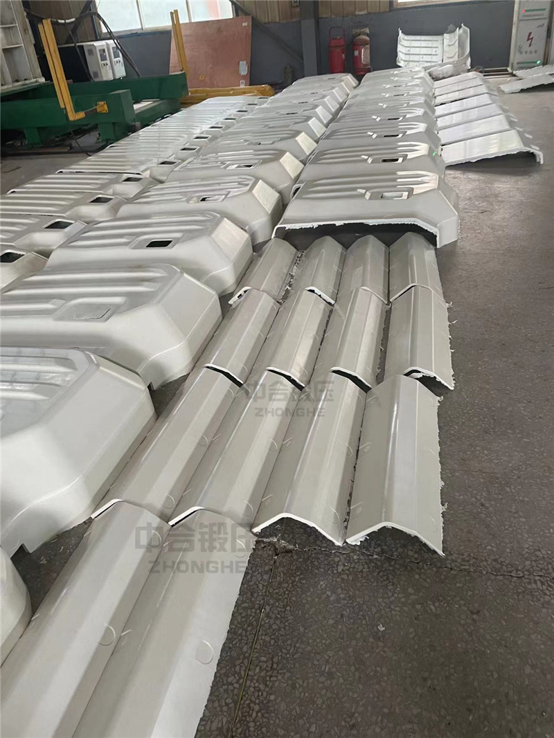 車身覆蓋件 車身覆蓋件