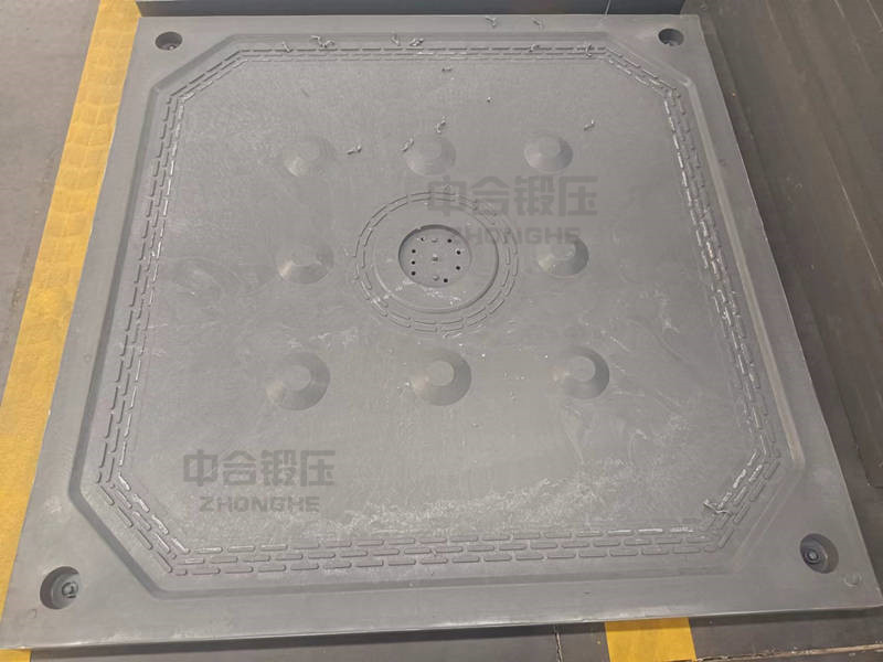 壓濾板成型液壓機_2000噸油壓機_濾芯板生產設備(圖4) 壓濾板成型液壓機_2000噸油壓機_濾芯板生產設備(圖4)