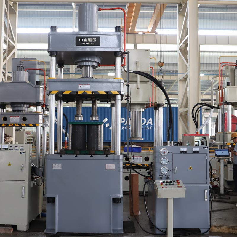 石墨粉末壓塊成型液壓機(jī)_200噸四柱液壓機(jī)_粉末成型設(shè)備(圖2) 石墨粉末壓塊成型液壓機(jī)_200噸四柱液壓機(jī)_粉末成型設(shè)備(圖2)