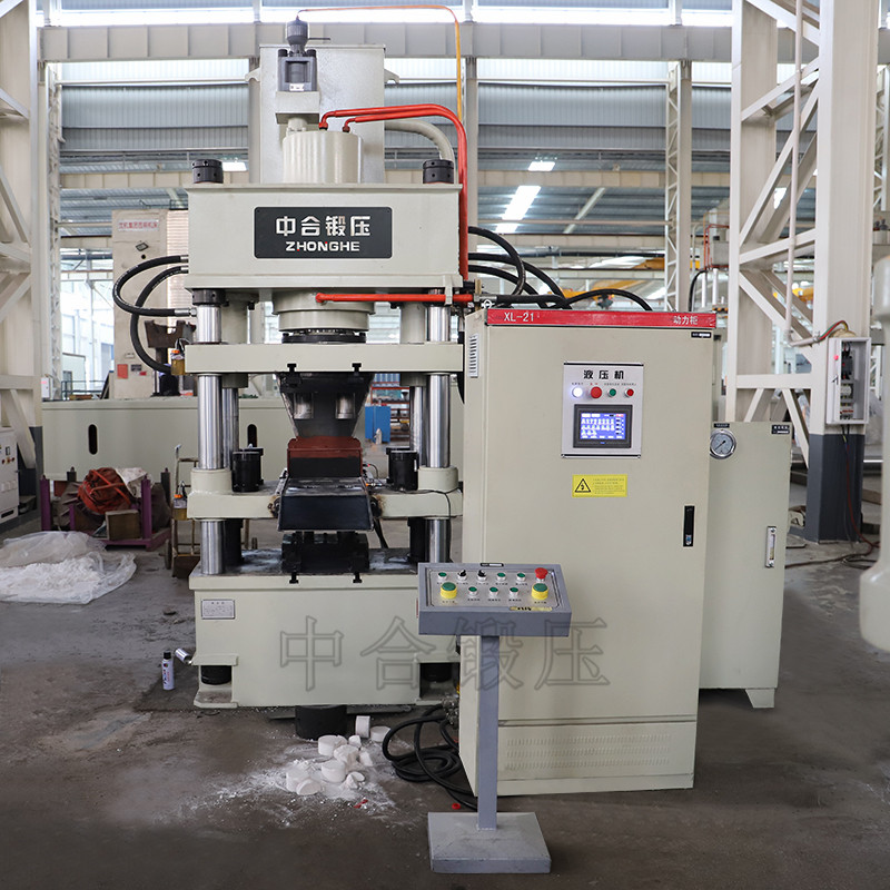 200噸四梁四柱液壓機 200噸四梁四柱液壓機