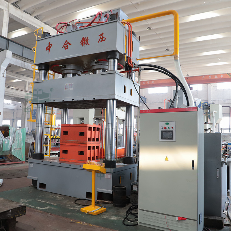 800噸伺服液壓機(jī)-四柱油壓機(jī)廠家-伺服液壓機(jī)的特點(diǎn)(圖1) 800噸伺服液壓機(jī)-四柱油壓機(jī)廠家-伺服液壓機(jī)的特點(diǎn)(圖1)