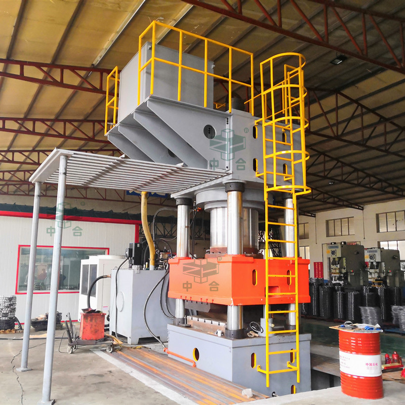 2000噸離合器外殼液壓機-汽車配件生產設備(圖4) 2000噸離合器外殼液壓機-汽車配件生產設備(圖4)