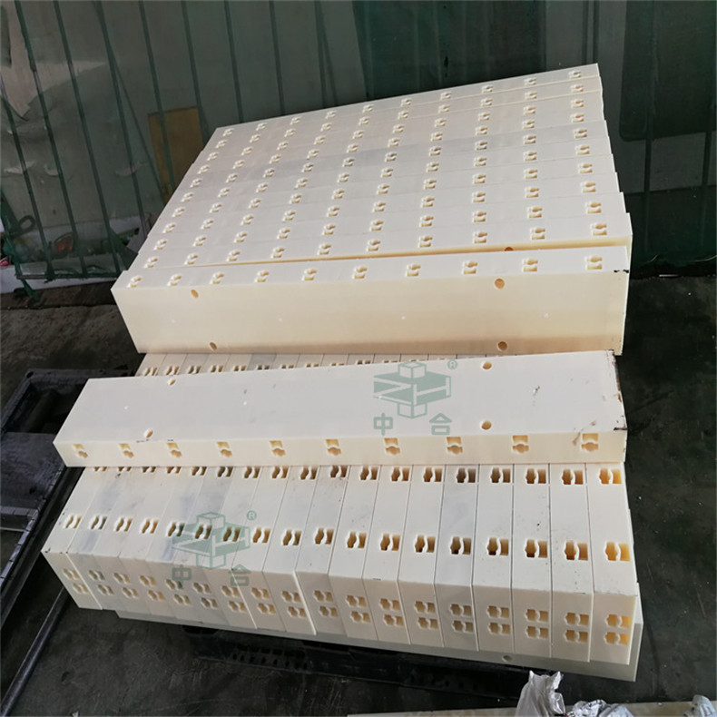 快拼組合式水溝水渠塑料建筑模板生產設備-1500噸四柱液壓機(圖2) 快拼組合式水溝水渠塑料建筑模板生產設備-1500噸四柱液壓機(圖2)