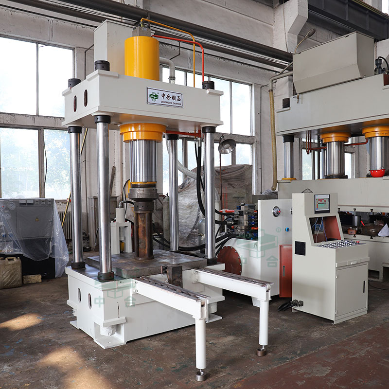 200噸液壓式打壓試驗機-四柱兩梁液壓機(圖3) 200噸液壓式打壓試驗機-四柱兩梁液壓機(圖3)