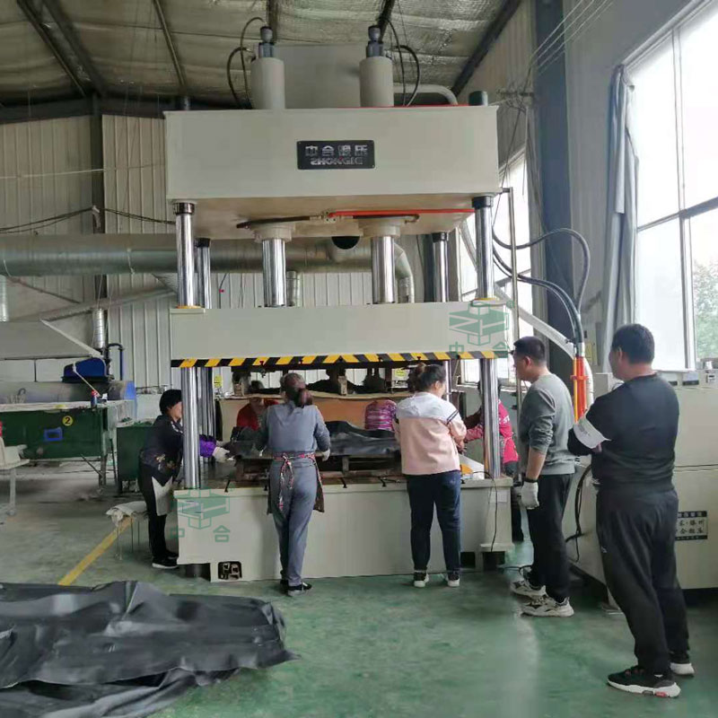 汽車內(nèi)飾液壓機(jī) 汽車內(nèi)飾液壓機(jī)