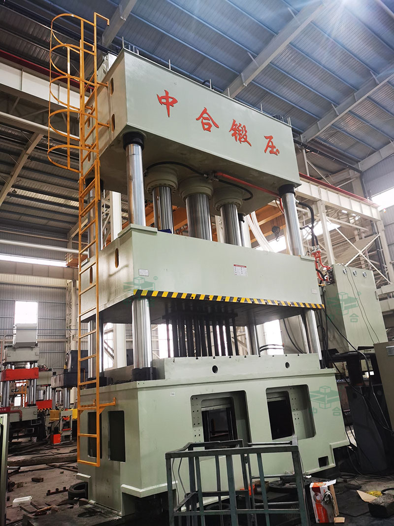 1000噸四柱液壓機 1000噸四柱液壓機