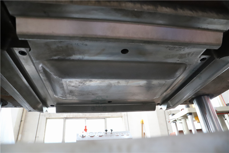 火車門板整形修復液壓機-鋼板壓平設備(圖3) 火車門板整形修復液壓機-鋼板壓平設備(圖3)