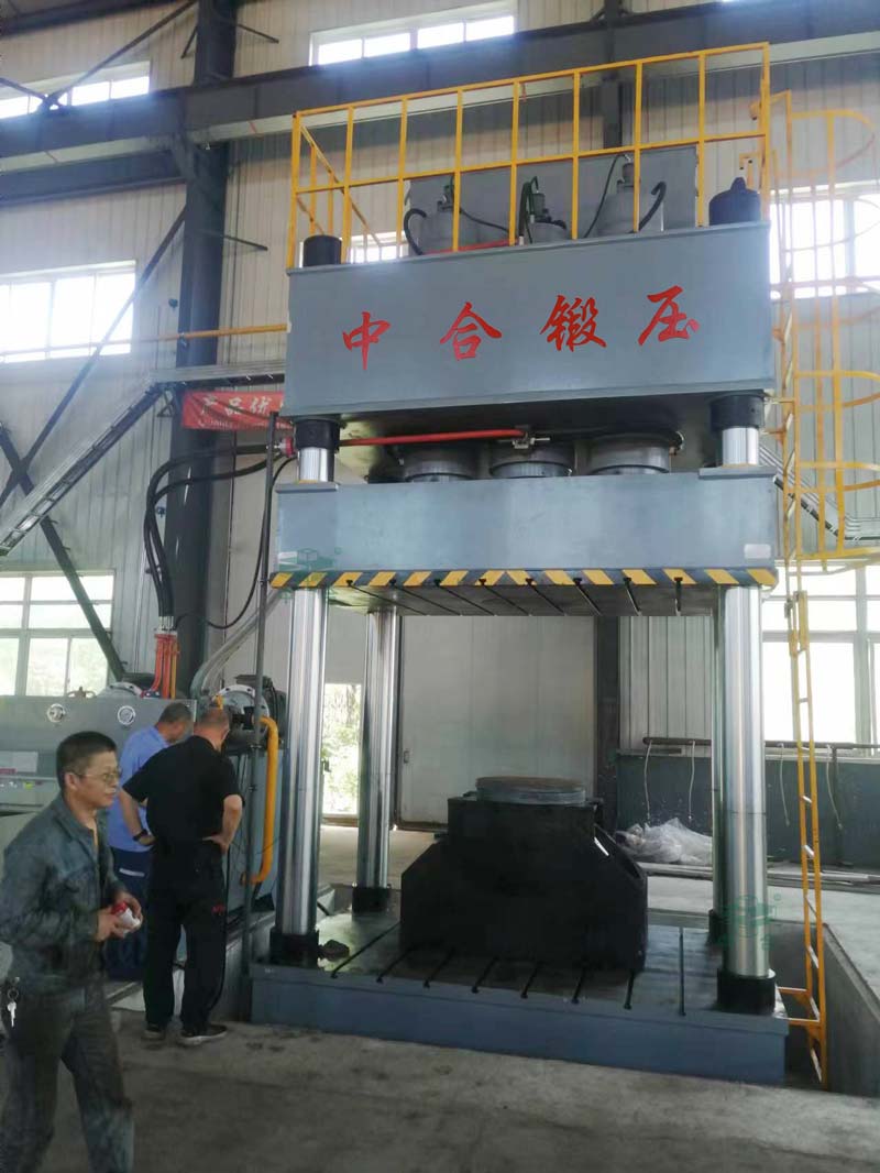 鋼管折彎設備-金屬冷壓成型型液壓機-1000噸四柱液壓機(圖2) 鋼管折彎設備-金屬冷壓成型型液壓機-1000噸四柱液壓機(圖2)