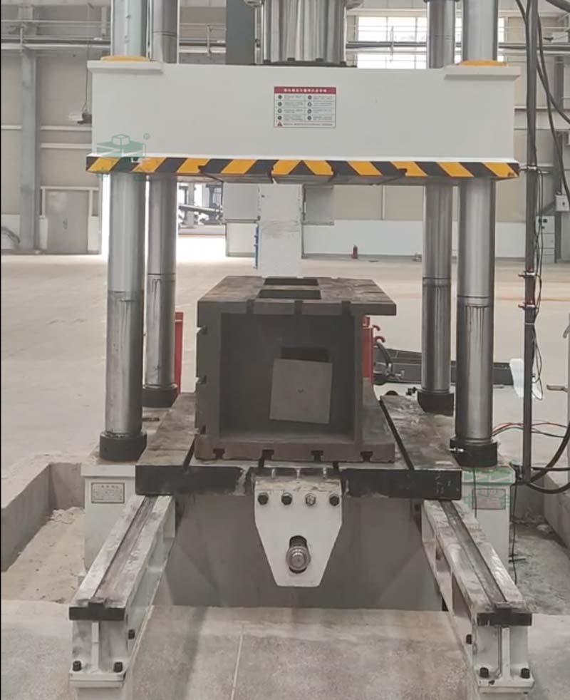 中合315噸液壓機的客戶使用反饋(圖3) 中合315噸液壓機的客戶使用反饋(圖3)