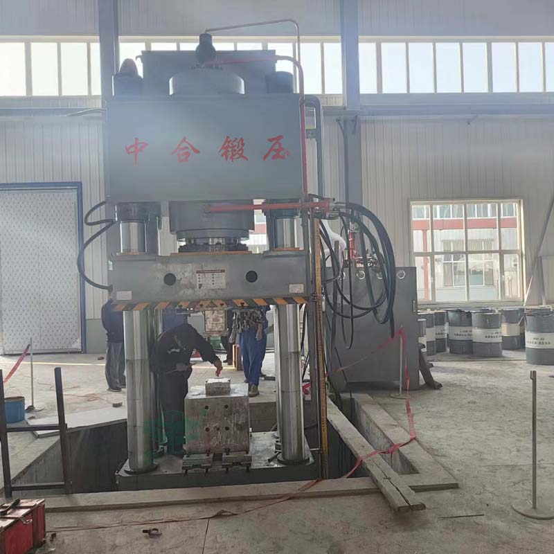 800噸石墨匣缽成型液壓機 800噸石墨匣缽成型液壓機